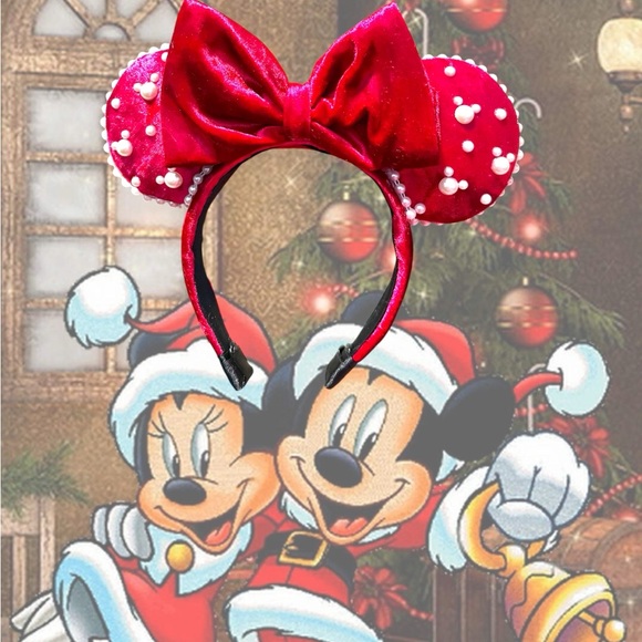 Accessories - Custom made Red velvet Minnie Mouse Ears Headband